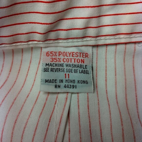 Vintage 1960s Shorts Women Size 11 White Red Striped Snap Pockets Hong Kong READ - Picture 4 of 15